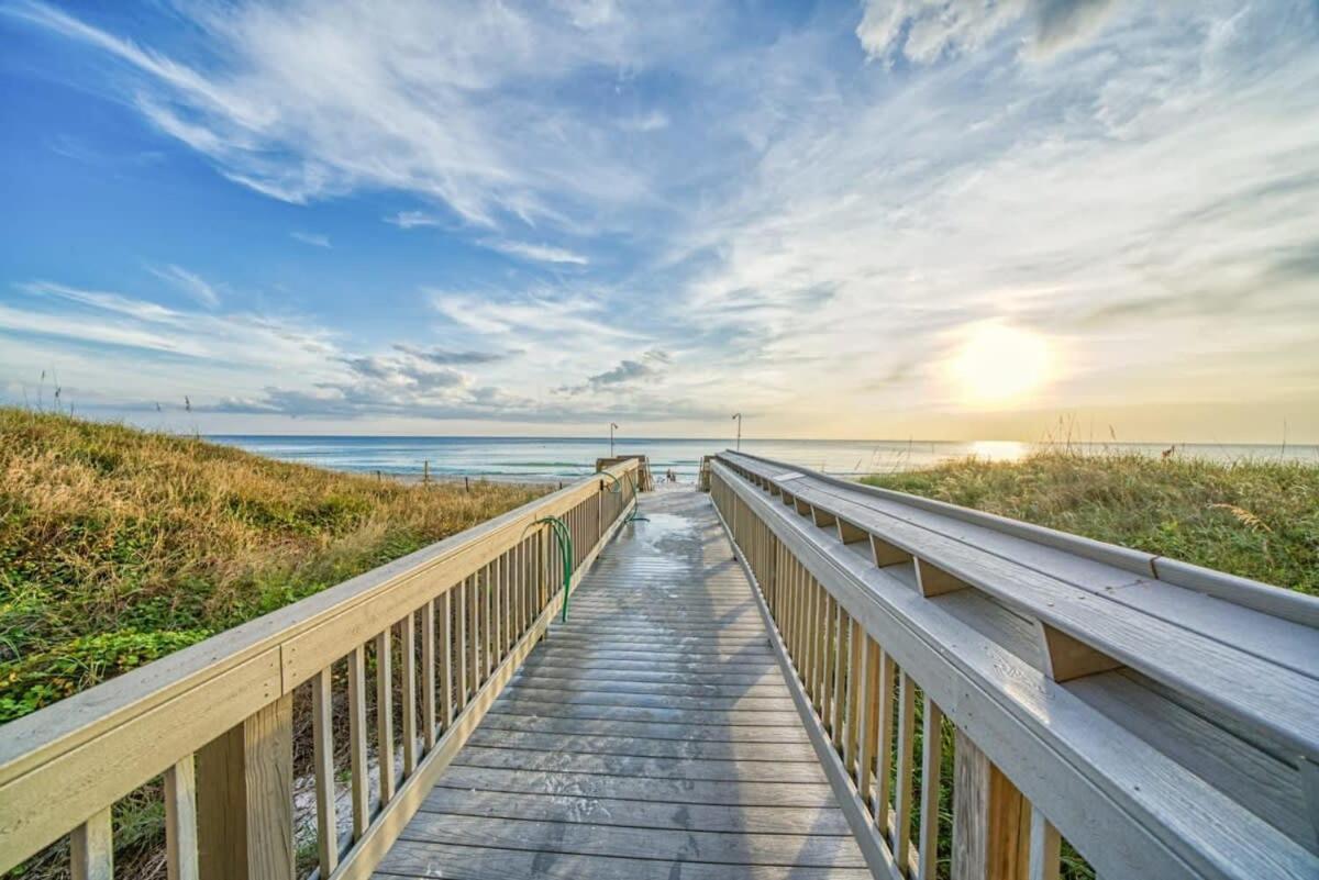 Brightly Furnished Beachfront Condo By Brightwild- 7Th Floor Gulf View! Panama City Beach Exterior foto